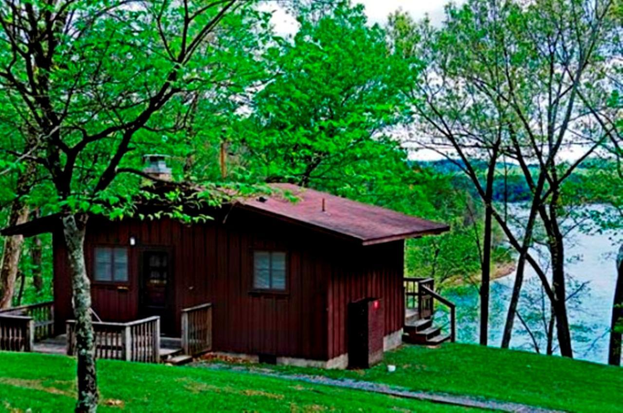 Tygart Lake Lodge Grafton Zimmer foto